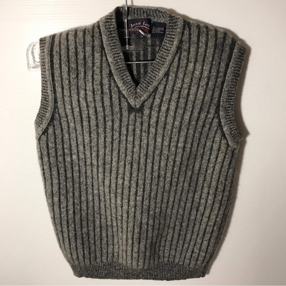 Jessi Lee Mens quality garments 100% lambswool gray vest medium￼ RN 92608